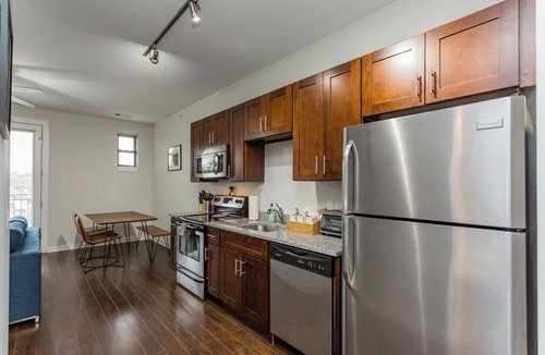 Music Row Apartment | CozySuites MusicRow Astonishing Studio! 53