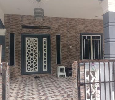 Larut House | Cp homestay