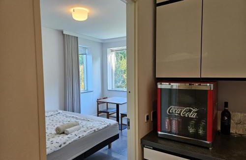 Kastrup Apartment | CPH Airport Room - 1 min to Train, 15 min to Beach