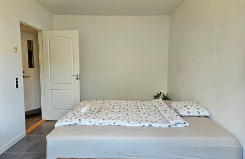 Kastrup Apartment | CPH Airport Suite - 1 min to train, 15 min to City Center
