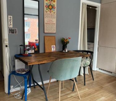 Christianshavn Apartment | Cph Getaway - Central with Balcony I Lakes & Metro
