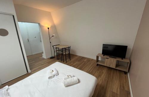 Le Chemin Vert Apartment | Créma, Studio proche centre ville