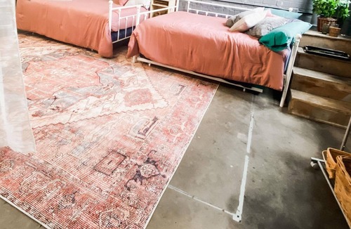 Cedar Rapids Apartment | CR Downtown Loft. Perfect space for groups, Bachelor/Bachelorette & families.