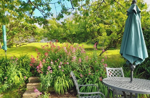 Hele Cottage | CRAB COTTAGE, pet friendly, country holiday cottage in Ilfracombe