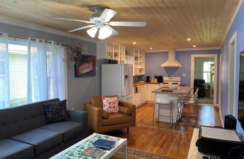 Colchester Cottage | Crabapple Cottage