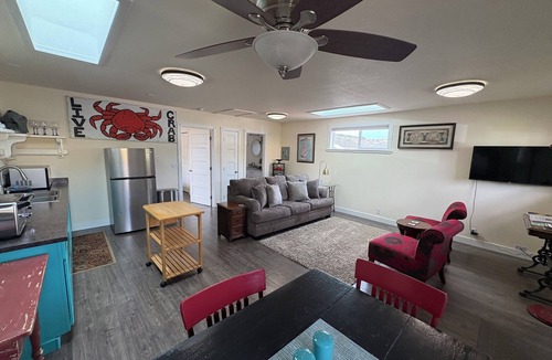 Trinidad Cottage | Crabber's Cottage - Walk to Beach, In Town, Comfortable