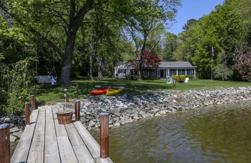 St. Michaels House | Crabbers Cove