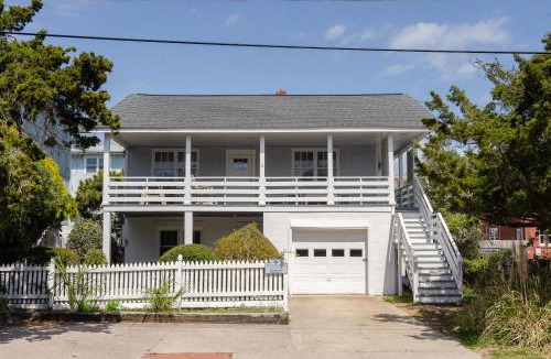 South End House | Craft Upper Unit by Bryant Real Estate