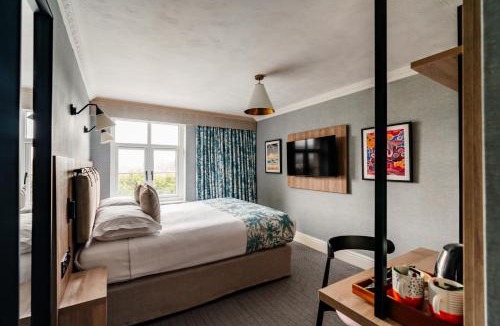 Windermere Hotel | Craig Manor