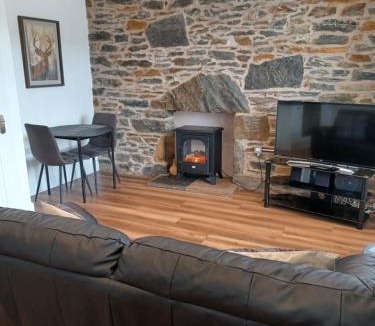 Killin House | CRAIGLEA HEATHER