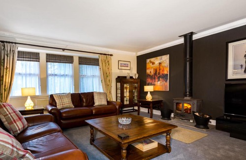 Luss House | Craigton Smiddy