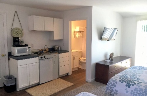 Centerville Hotel | Craigville Beach Inn