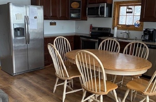 Town of Clifton House | Cranberry Cottage Four Season Rental
