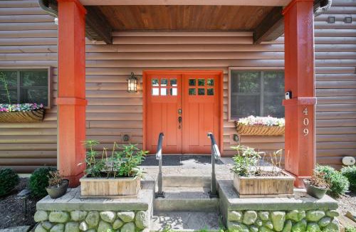 Frank House | Cranberry View Lodge
