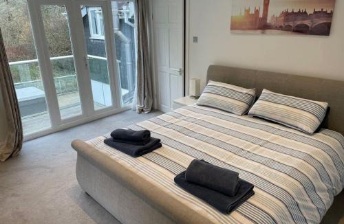 Saltash House | Crannog House