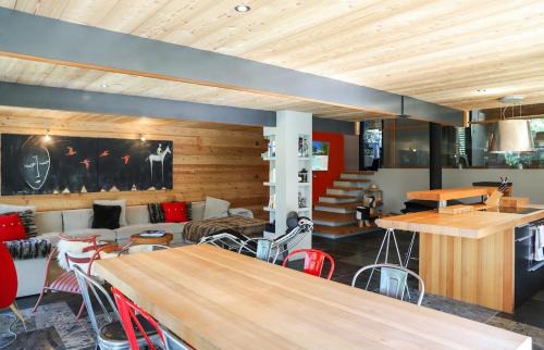 Lens Ski Chalet | Crans Montana under the stars