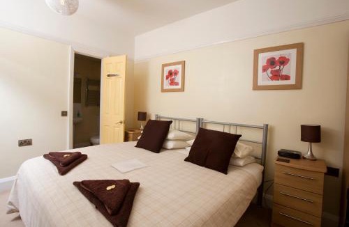 East Grinstead House | Cranston House