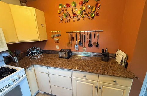 Prospect House | Crater Lake cabin destination with a view.