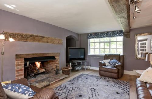 Beccles House | Cravens Manor