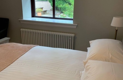 Netherley Bed & Breakfast | Crawfield Grange