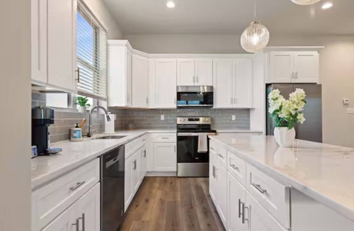 Youngsville House | Crawfish House