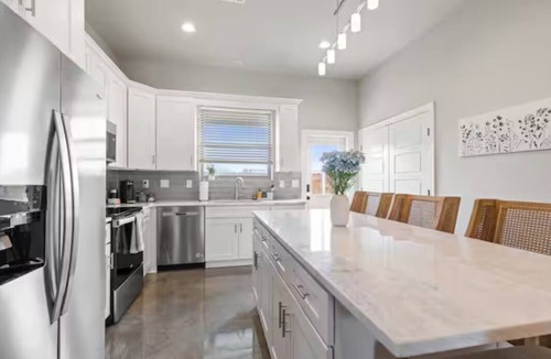 Youngsville House | Crawfish House