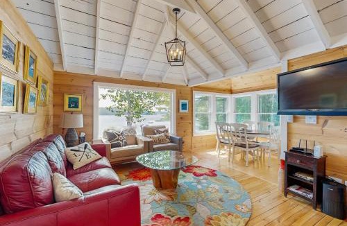 Union House | Crawford Lakeside Escape