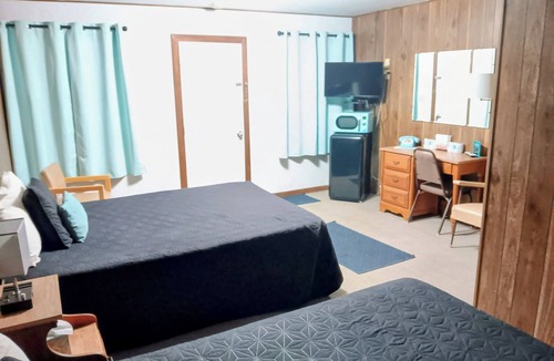 Springfield Hotel | Crawford Motel
