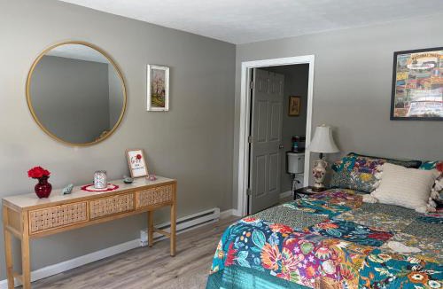 Meadville House | Crawford Suite