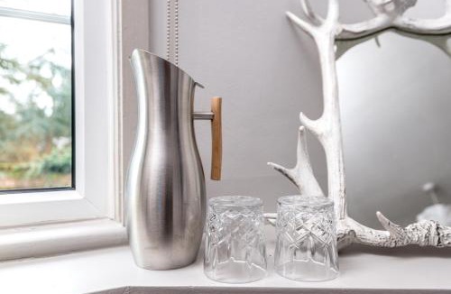 Hurley Bed & Breakfast | Crazy Fox Hurley Boutique B&B