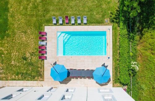 Montchevrel Villa | Crazy Villa Gilliere 61 - Heated pool - Basket - 2h Paris - 30p