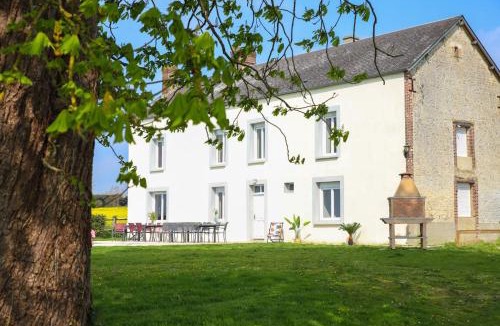 Montchevrel Villa | Crazy Villa Gilliere 61 - Heated pool - Basket - 2h Paris - 30p