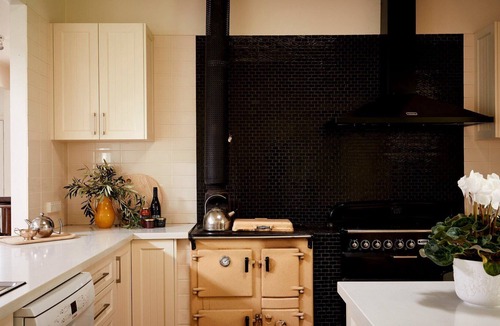 Hastings House | Creadon Homestead (Heated Pool)