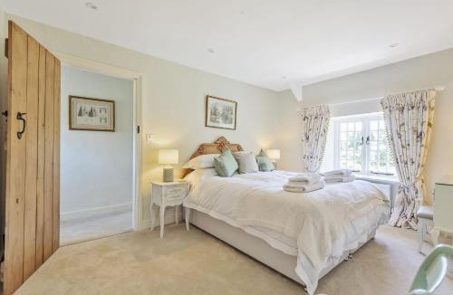 Cheselbourne House | Creaky Cottage