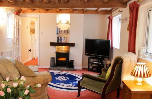 Shobdon House | Cream Door Cottage
