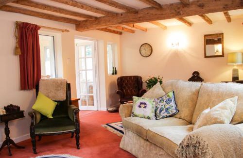 Shobdon House | Cream Door Cottage
