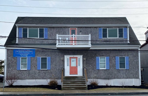 Humarock Apartment | Creating Space Guest Suite Two