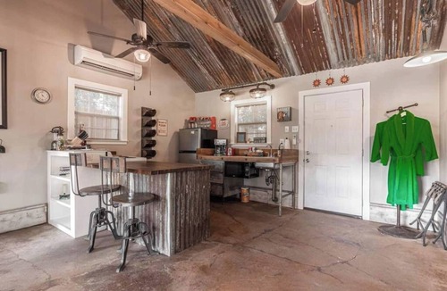 Waco House | Creatively colorful and cozy cabin on the Brazos!