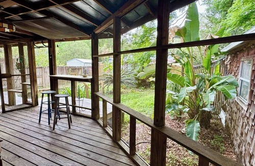 Gainesville House | Creatives Getaway in Gainesville Florida