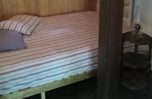 Woburn Ski Chalet | Creek Cottage