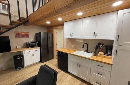 Nemo Cabin | Creek Cabin at The Wildflower Woods