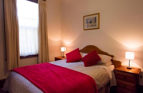 Walhalla Apartment | Creek Cottage