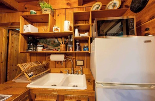 Benton Cabin | Creek Crest perfect log cabin Ocoee riverside lot