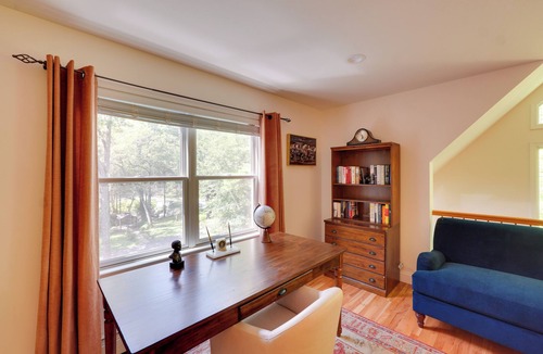 Phillipsport Cottage | Creek Dips & Smores: Catskills Gem