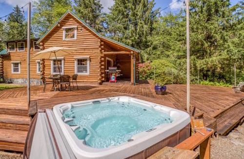 Neskowin House | Creek Haven - Meredith Lodging