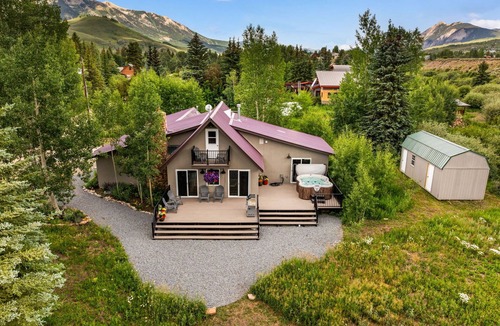 Crested Butte South House | Creek Side Getaway