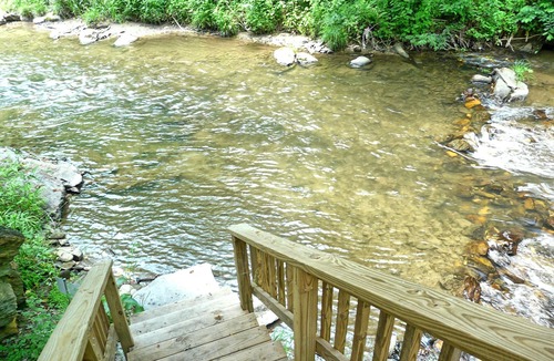 Bryson City Cabin | Creek side- Secluded - Charcoal Grill