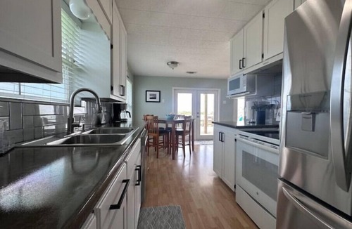 Cedar Lane House | CreekLife Get Away, Relax, Fish. Fun! Waterfront!