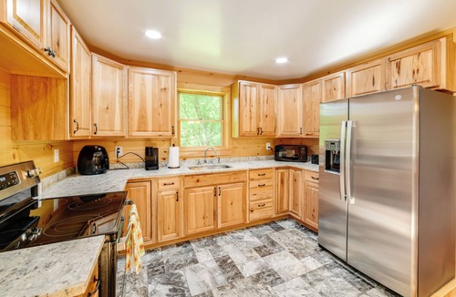 Mount Upton Cabin | Creekside Cabin in Bainbridge w/Wraparound Deck!