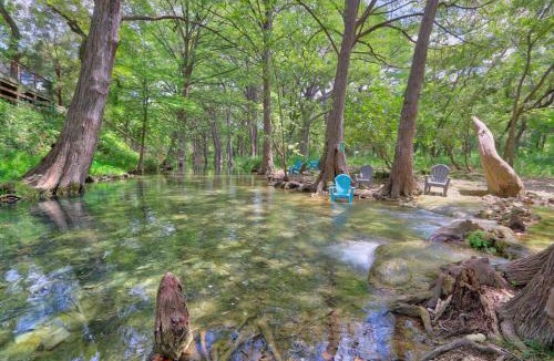 Wimberley House | Creekside Cabins - The Getaway